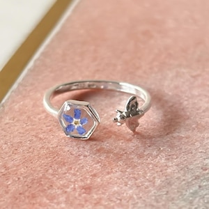 Sterling Silver Forget Me Not Bee Ring, Honeycomb Bee Ring, Real Flower Ring For Women, Forget Me Not Bridesmaid Gifts Her Her