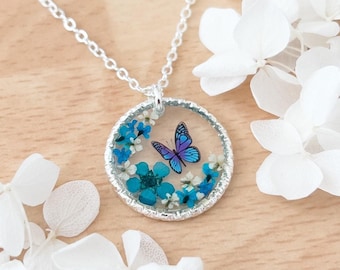 Collier Pendentif Cœur Et Papillon Bleu Argenté - Longueur 45 Cm - Cadeau Fête Des Mères Ou Anniversaire
