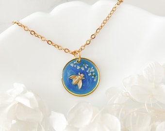 Gold Bienen Halskette, gepresste Blütenblätter, Botanischer Schmuck