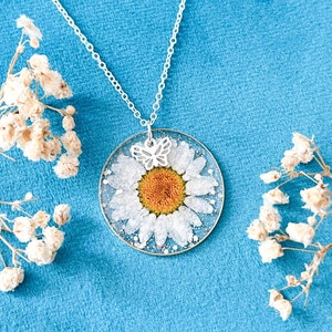 Real Daisy Necklace For Women, Pressed Flower Necklace Gift For Her, Handmade Daisy Jewellery Christmas Birthday Gift, Statement Necklace