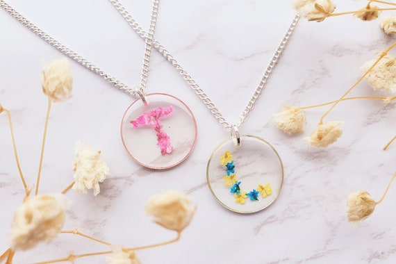 Flower 2024 letter necklace