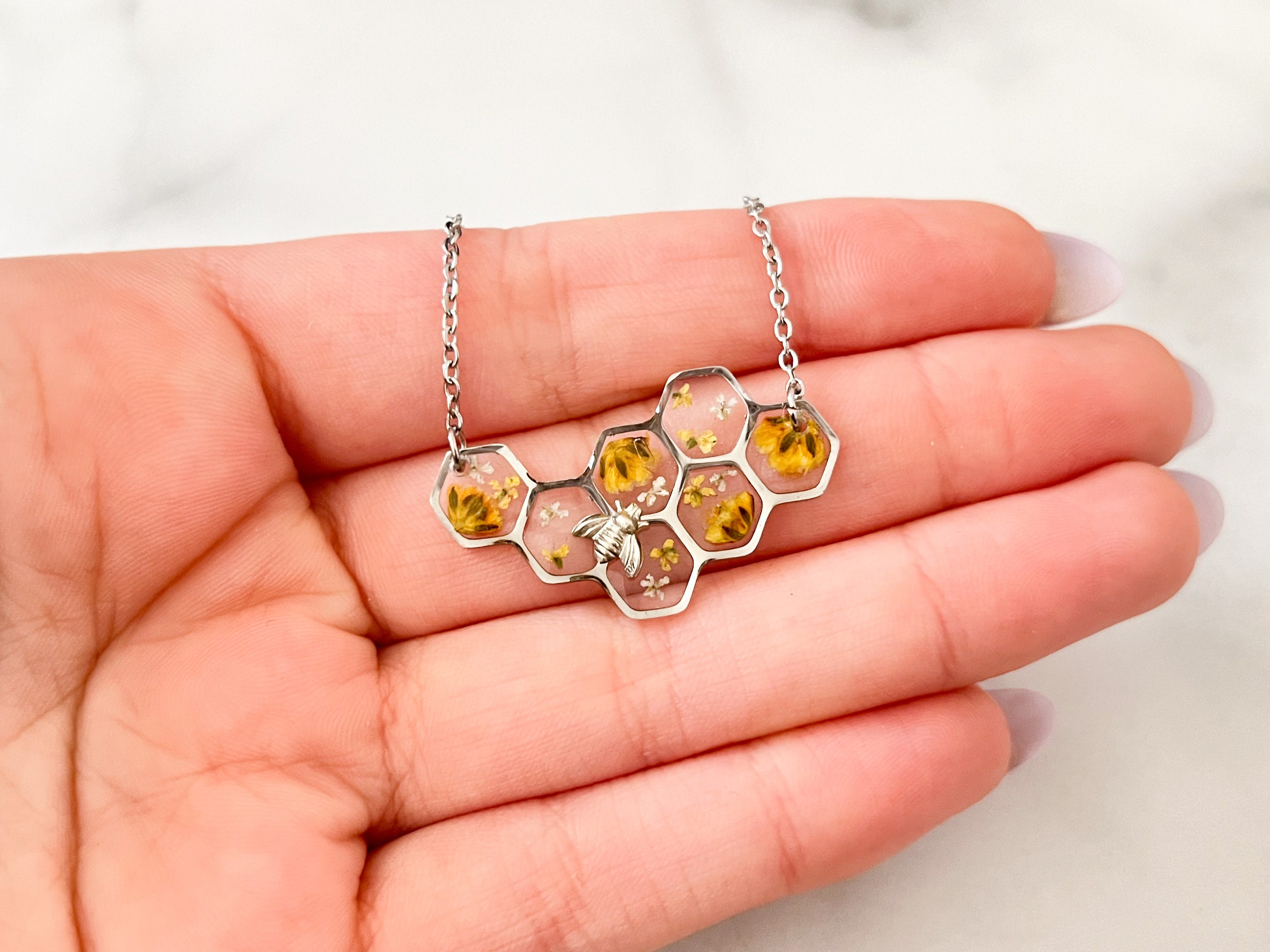 Bee and Honeycomb Necklace, Yellow Bee Necklace, Silver Bee Necklace, Stainless Steel Honeycomb Pendant, Yellow Flower Necklace for Her