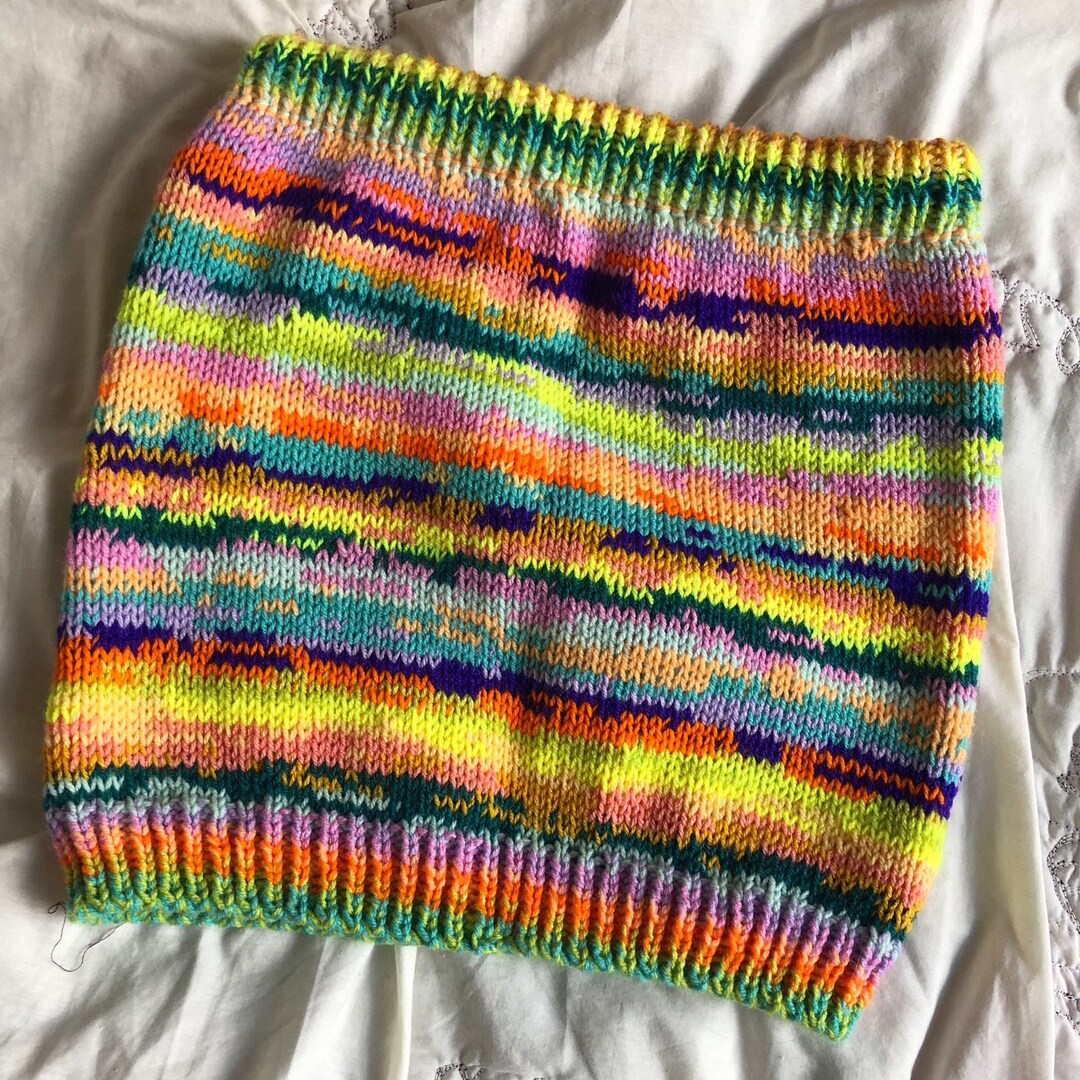 Hand Knitting Pattern the Bert Skirt - Etsy