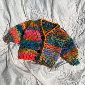 Hand Knitting Pattern - The Kid&#39;s Venus Cardigan - 1 to 8 Years