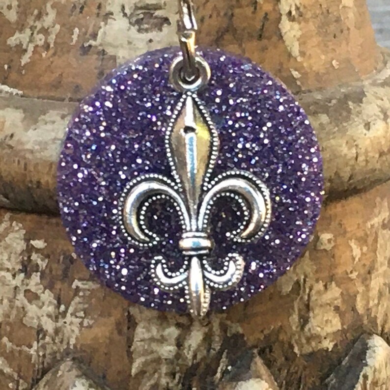 Glitter Fleur de Lis Pendant