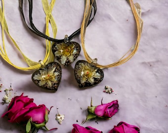 Handmade Lampwork Glass Heart Necklace, Dried Flower Pendant