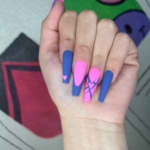 Concert nails