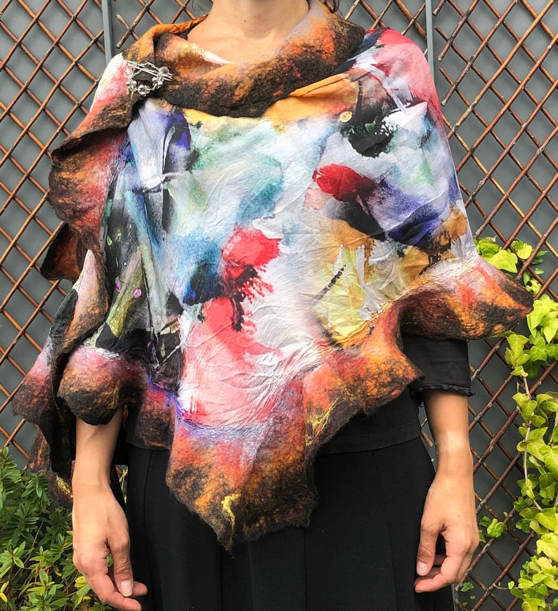 Handmade nunofelt silk and wool wrap/shawl image 7