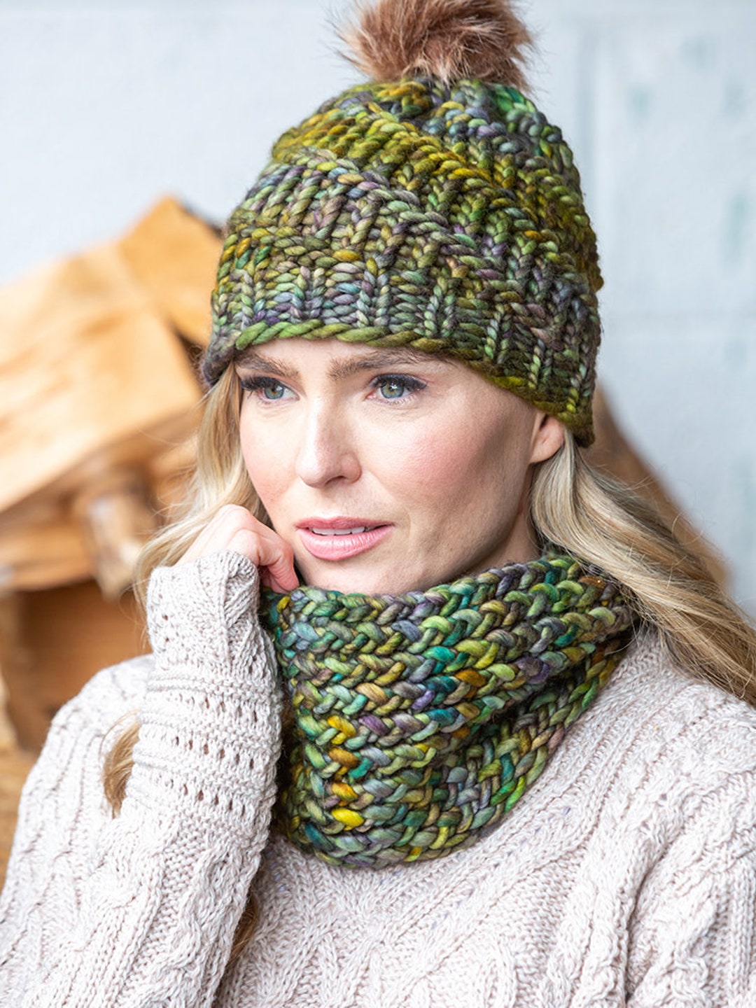 Hand Knit Set of Cozy Hat and Cowl in Malabrigo Rasta Super  display picture 1