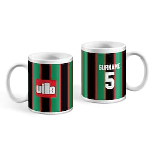 Taza personalizada con la equipación visitante del Aston Villa: regalo de fútbol retro