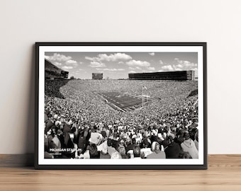 Lámina de fútbol del Michigan Stadium: Arte mural en blanco y negro de los Wolverines, la gran casa.