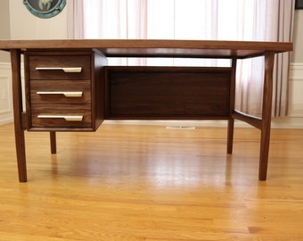 Mid Century Modern Furniture Desk, Mid Century Executive Desk, Wood Walnut Desk, Mcm Desk, Solid Wood Desk With Storage - Arne Vodder Style