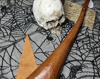 RRP70 Embossed reptile look leather   Dragon Tail whip