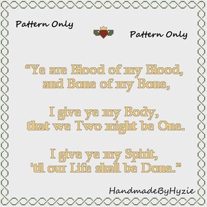 Może przedstawiać: Wzór haftu krzyżykowego z cytatem w beżowej nici na białym tle. Tekst brzmi "Ye are Blood of my Blood, and Bone of my Bone..." z dekoracyjną obwódką i słowami "Pattern Only".