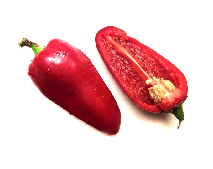 Lipstick Sweet Pepper - heirloom 20 seeds