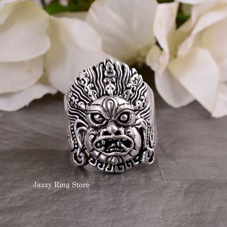 Tibetan Skull Ring - Etsy Canada