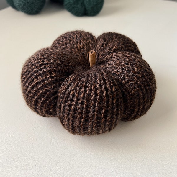 Knitted Pumpkins Decor, Cozy Fall Decor, Harvest Time Pumpkins, Autumnal Gifts, Rustic Fall Decor Pumpkin, Handmade Thanksgiving Decorations