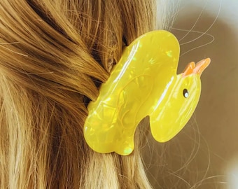 Trendy Duck Hair Claw | Yellow Acrylic Clip for Casual & Special Occasions | Cruise Ducking | Duck Lover&#39;s Claw Clip | Cruise Essentials