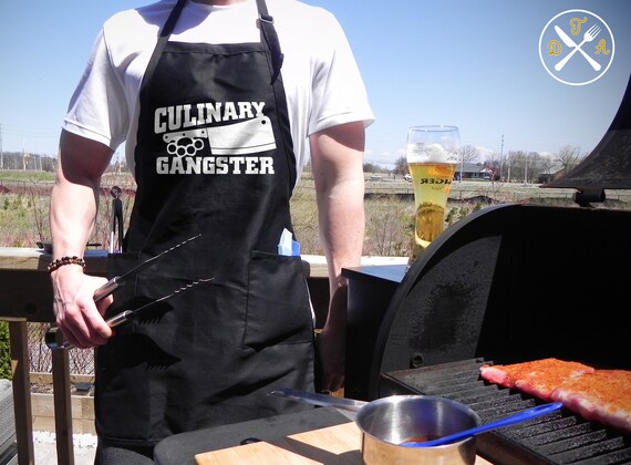 Dad's Grillin' Funny Grilling Aprons For Men, Father's Day Cooking Gift Idea