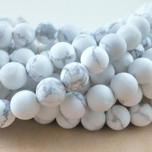 Howlite Beads (Round)(Matte)(4mm)(6mm)(8mm)(10mm)(12mm)(16&quot;Strand)