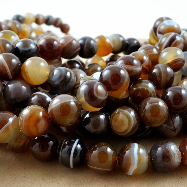 Sardonyx Beads (Round)(Smooth)(4mm)(6mm)(8mm)(10mm)(12mm)(16"Strand)