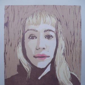 Impression originale de relief, portrait d’une femme