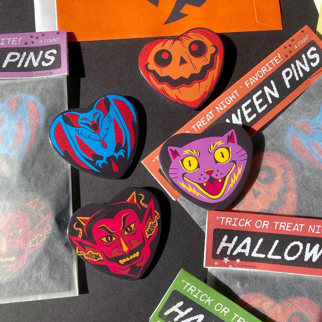 Retro Halloween Pinback Buttons | Set of 4 - Etsy