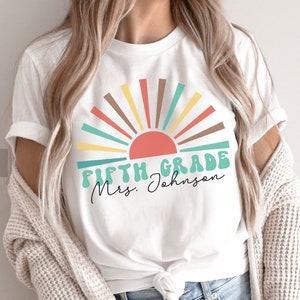 Custom Fifth Grade Teacher Shirts, 5th Grade Back To School T Shirt, Grade Level Elementary School, Retro Teacher Shirt Teacher Appreciation