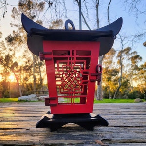 Oversized Pagoda lantern, Japanese garden Led lighting, indoor and outdoor Japanese wooden lantern.