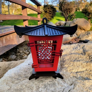 Japanese pagoda lantern, Garden pagoda lantern, outdoor wooden Japanese lantern, indoor Japanese lighting décor, Asian gifts