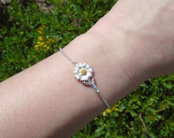Sunflower Bracelet in Sterling Silver, Gift to Make Her Smile