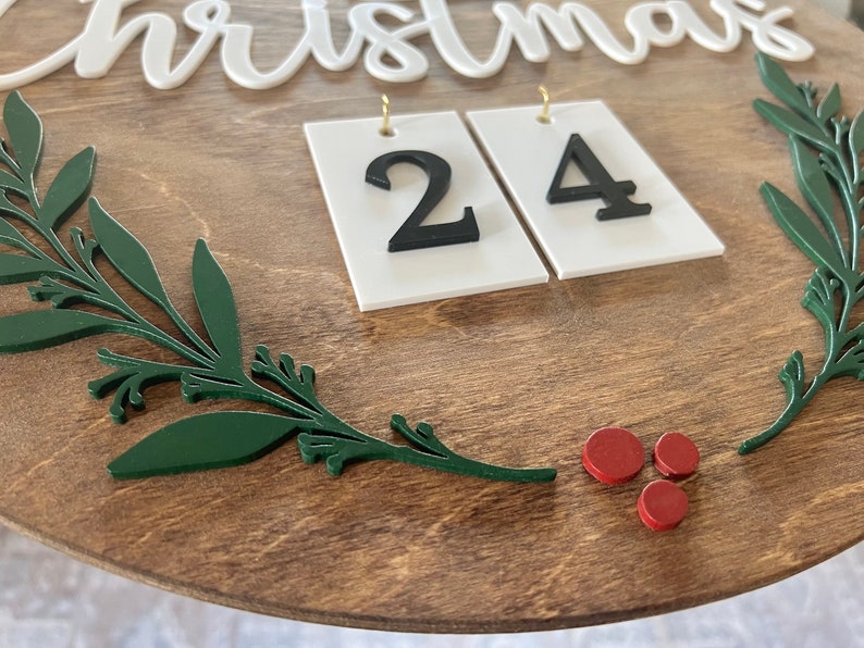 Christmas Countdown Decor Sign Advent Calendar Round Sign Etsy Christmas Countdown Decor