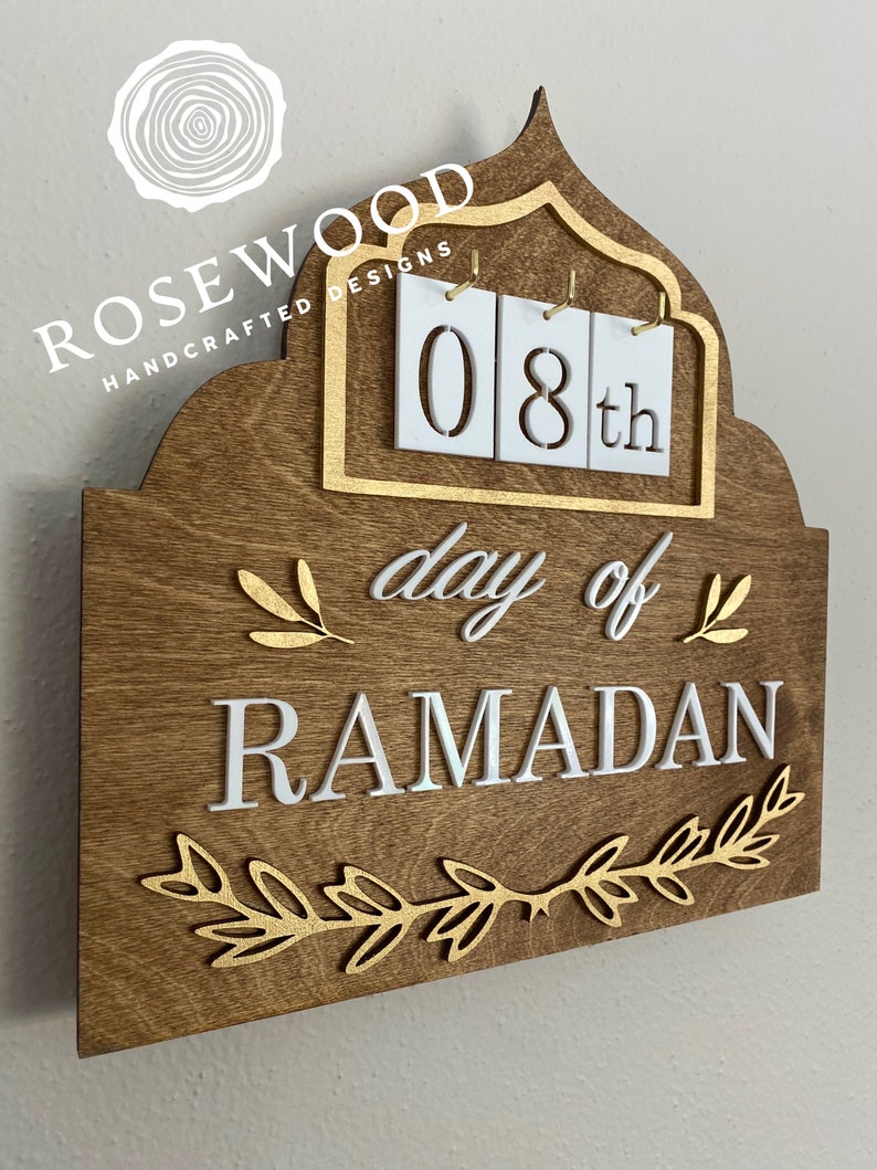 Ramadan Wood Calendar image 3