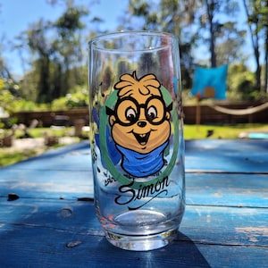Vintage Simon Chipmunks Glass (1985)