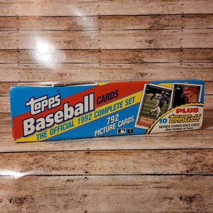 Official 1992 Complete Set of Baseball Cards in Box