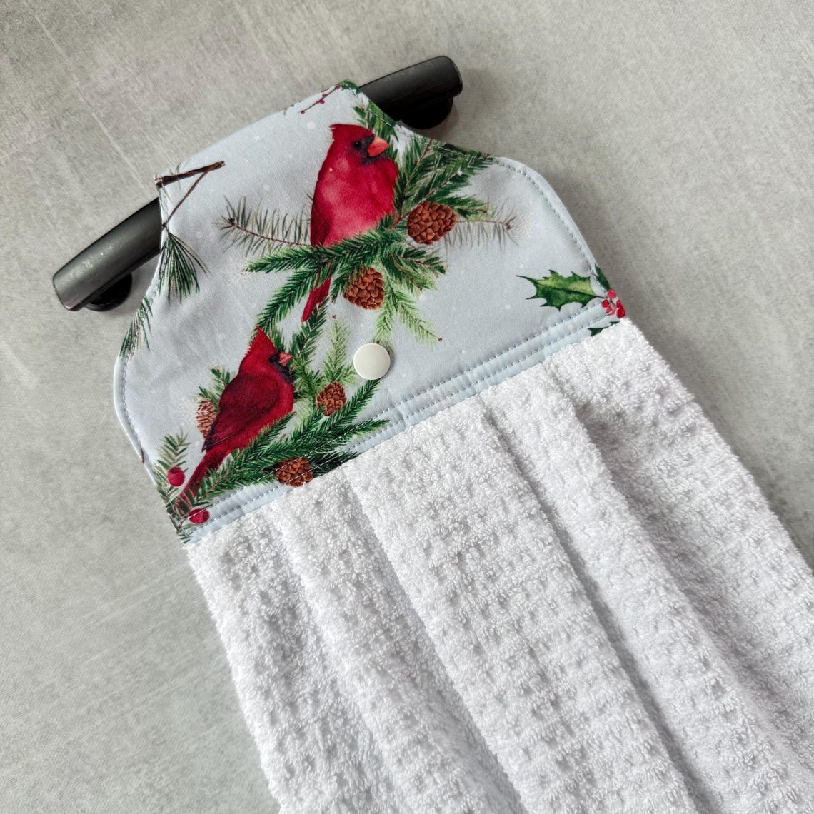 Snowy Cardinal Hanging Kitchen Towel, Festive Winter Birds Hand Towels — free download