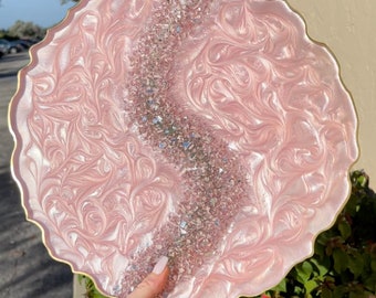 Super sparkly and swirly tray in any color! Decorative tray, perfume tray, resin tray, makeup tray, serving tray, geode tray, pink tray