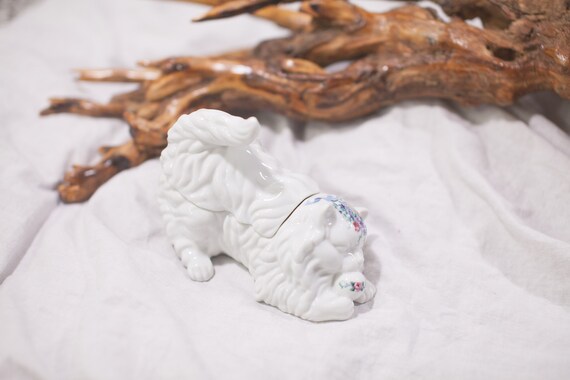 White Cat Trinket Box