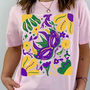 Floral Mardi Gras Mask PNG: Retro Boho Design