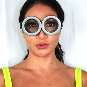 Round Cartoon Minion Style Goggle Costume Glasses Halloween Despicable Me Movies Party Couples Costumes Easy Halloween Costume image 4