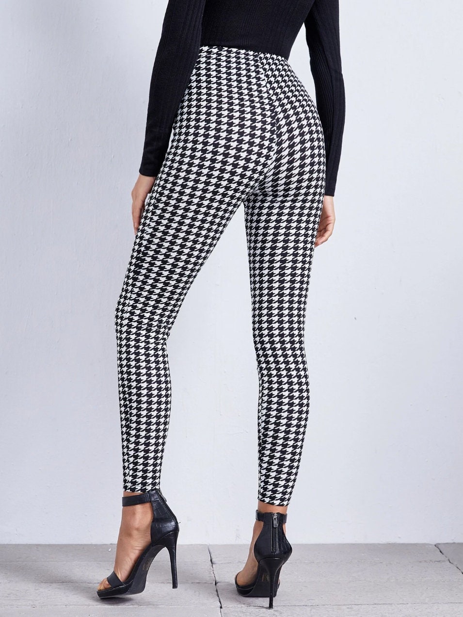 Black and White High Waist Houndstooth Print Leggings Casual Slight Stretch Fit