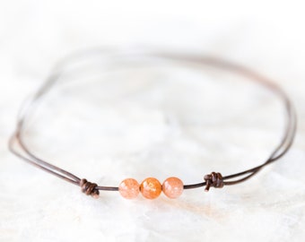 Fiery Sunstone Necklace, Leather Choker Necklace, Natural Sunstone Choker, Boho Sunstone Jewelry, Handmade Jewelry, Crystal Necklace