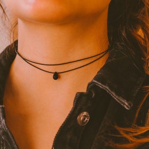 Thin neck choker sales