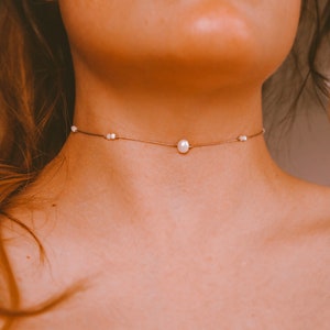 Dainty Pearl Necklace, Mother of Pearl Choker, WATERPROOF June Birthstone, Floating Pearl Crystal Necklace, Bohemian Hippie Wedding Jewelry