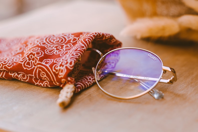 Red Paisley Sunglass Pouch Bag, Soft Glasses Case, Boho Pouch Bag, Travel Pouch, Small Drawstring Bag, Gift Bag, Sunglass Bag for Women image 3