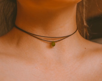 Hippie Necklace, Olive Green Teardrop Necklace, Boho Choker, Dainty Necklaces for Women, Minimalist Choker, Adjustable Cord Choker