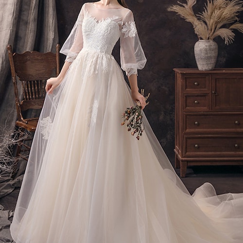 White Tulle Wedding Dress Flower Lace Appliques Bridal Dress - Etsy
