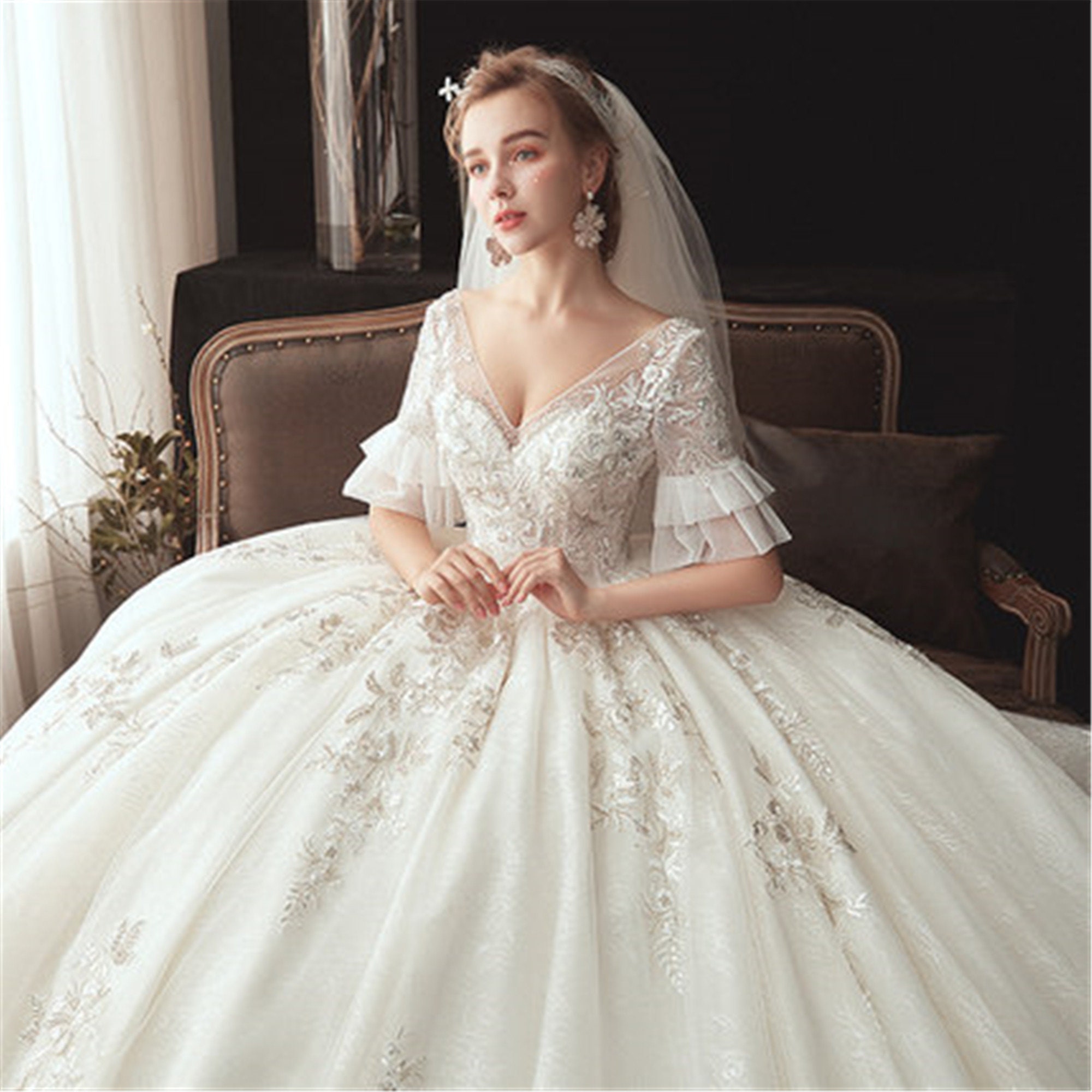 Romantic Trumpet Wedding Dress Ivory Tulle Bridal Dress V-neck - Etsy