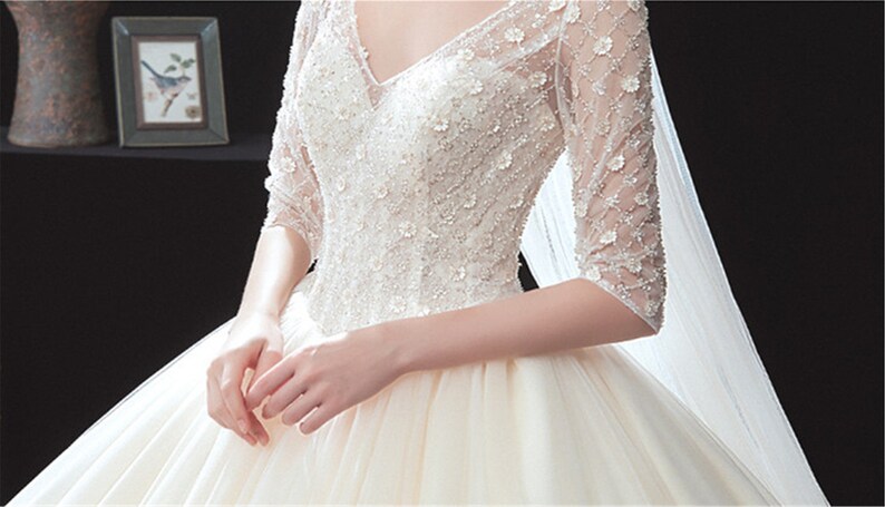 3D Lace Flower Wedding Dress Elegant V-neck Bridal Dress - Etsy