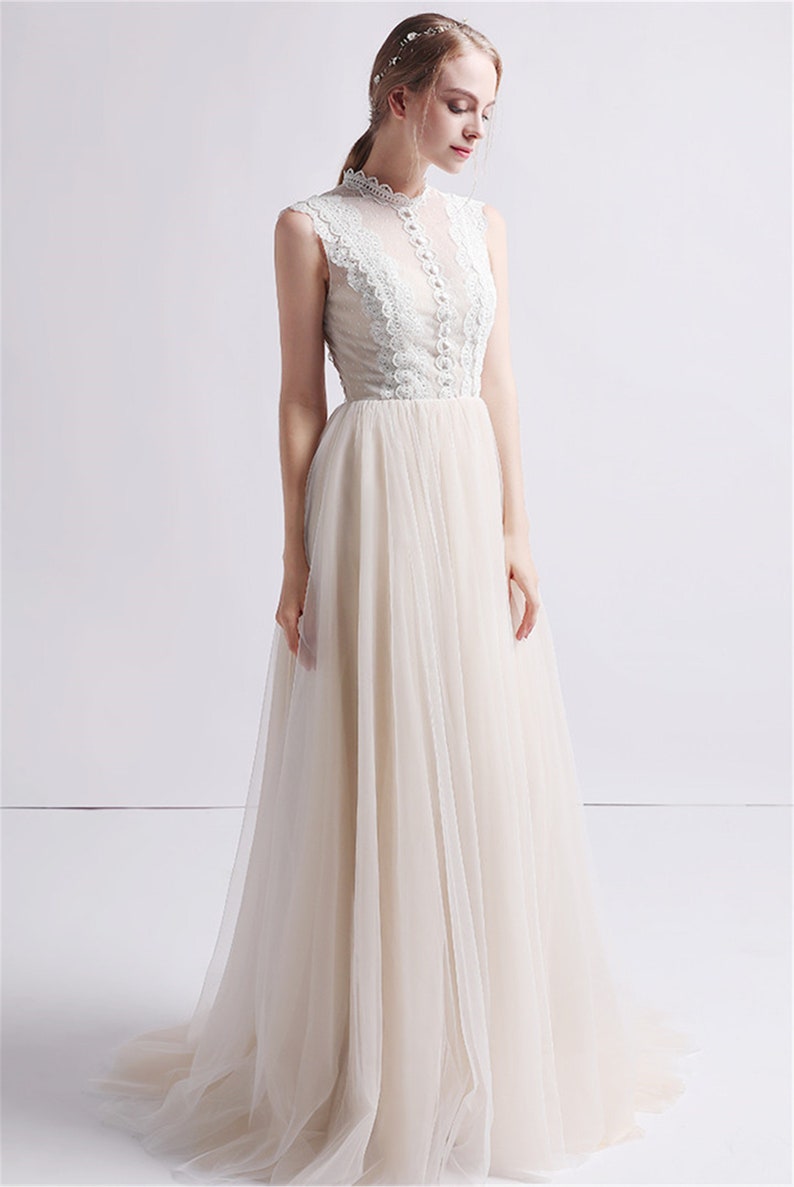 High Neck Wedding Dress Romantic White Lace Bridal Dress Elegant Tulle Bridesmaid Dress Zipper Back Prom Dress Buttom Bridal Dress Long